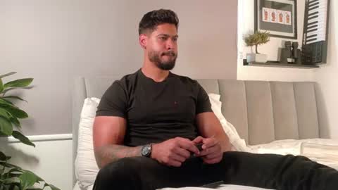Tomas Ferrer online show from July 2, 2026, 9:54 pm