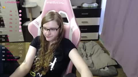 Snapshot of tomato_tease chatting on October 6, 2025, 12:35 pm tomato_tease online show from October 6, 2025, 12:35 pm