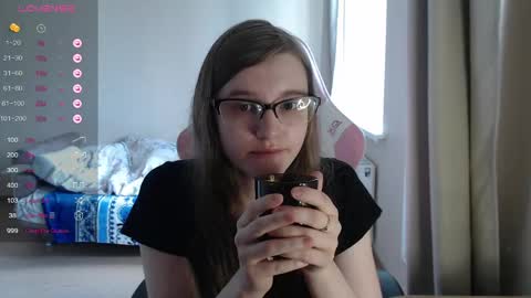 Snapshot of tomato_tease chatting on May 14, 2026, 10:44 am tomato_tease online show from May 14, 2026, 10:44 am