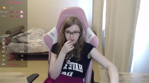 Snapshot of tomato_tease chatting on June 24, 2026, 12:37 pm tomato_tease online show from June 24, 2026, 12:37 pm