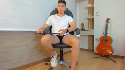 Snapshot of tombardem chatting on January 15, 2026, 7:17 pm Tom Bardem online show from January 15, 2026, 7:17 pm