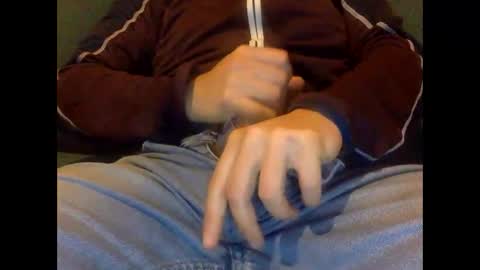 Snapshot of tombi125 chatting on January 11, 2025, 7:16 pm tombi125 online show from January 11, 2025, 7:16 pm