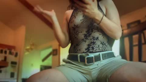 Snapshot of tomboy_titties chatting on April 19, 2026, 8:11 pm tomboy_titties online show from April 19, 2026, 8:11 pm