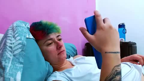 Blue online show from September 27, 2025, 10:48 pm