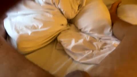 tomcollinsxy online show from January 15, 2025, 3:50 pm