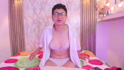 TOMIE online show from September 16, 2025, 4:02 am