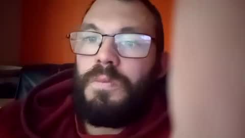 Snapshot of tomlaw1991 chatting on October 15, 2025, 3:45 pm tomlaw1991 online show from October 15, 2025, 3:45 pm