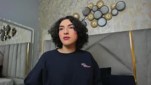   online show from February 19, 2025, 11:38 am