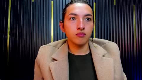 Snapshot of tomlondon_ chatting on March 20, 2026, 11:59 am online show from March 20, 2026, 11:59 am