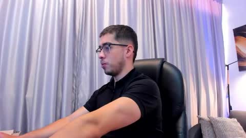 Tomas online show from May 18, 2026, 12:22 pm