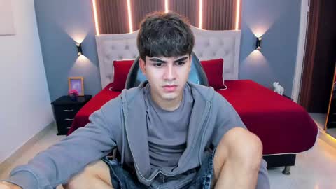 Tommy  online show from May 26, 2026, 3:35 am
