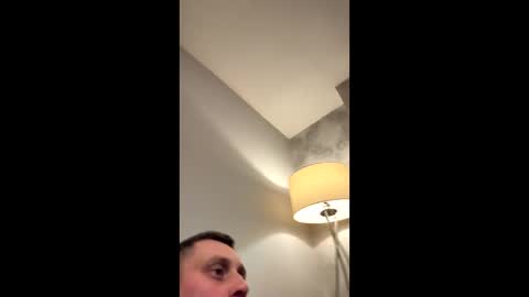 tommy98712 online show from April 6, 2026, 12:30 am