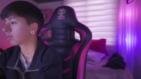 Blue  online show from March 9, 2025, 12:09 pm