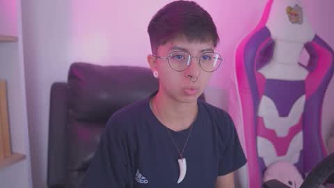 Blue  online show from October 11, 2025, 4:38 pm