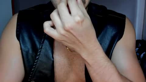 Snapshot of tommy_bred chatting on July 8, 2026, 7:18 pm Twitter BreddTommy IG tommy bredd online show from July 8, 2026, 7:18 pm