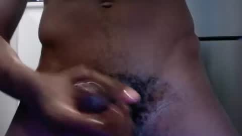 TOMMY BUNNY  online show from January 18, 2025, 7:48 pm