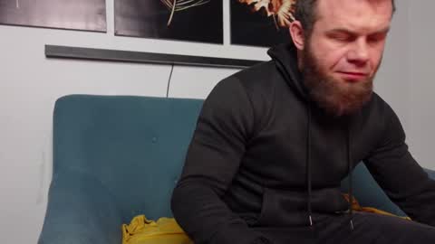 Snapshot of tommy_burnzzz chatting on February 14, 2025, 3:11 am tommy burnzzz online show from February 14, 2025, 3:11 am