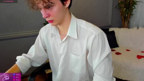 Snapshot of tommy_jamm chatting on February 13, 2025, 3:24 pm Tommy online show from February 13, 2025, 3:24 pm