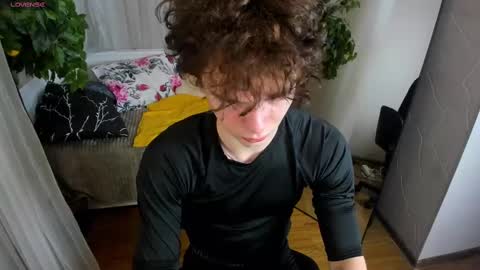 Snapshot of tommy_jamm chatting on February 26, 2025, 3:52 pm Tommy online show from February 26, 2025, 3:52 pm
