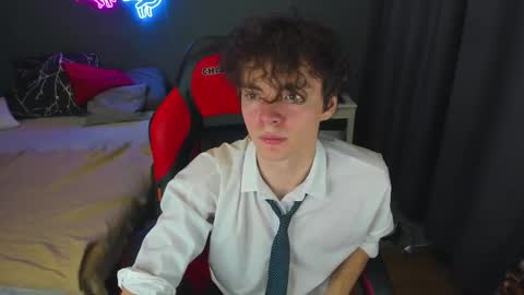 Snapshot of tommy_jamm chatting on March 1, 2025, 10:02 am Tommy online show from March 1, 2025, 10:02 am