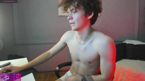 Snapshot of tommy_jamm chatting on March 4, 2025, 6:29 pm Tommy online show from March 4, 2025, 6:29 pm