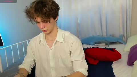 Snapshot of tommy_jamm chatting on March 7, 2025, 3:39 pm Tommy online show from March 7, 2025, 3:39 pm