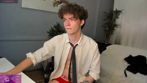 Snapshot of tommy_jamm chatting on March 11, 2025, 6:08 pm Tommy online show from March 11, 2025, 6:08 pm