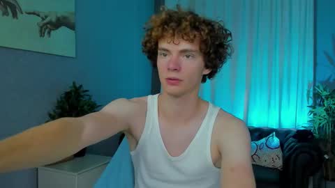Snapshot of tommy_jamm chatting on September 17, 2025, 10:06 am Tommy online show from September 17, 2025, 10:06 am