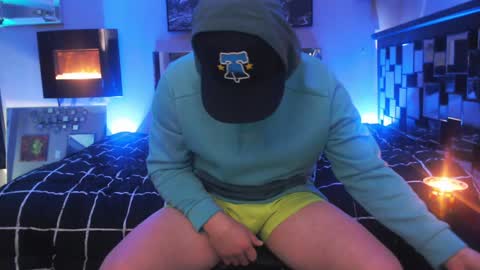 Snapshot of tommy_knuckles chatting on January 5, 2025, 9:03 pm Tommy online show from January 5, 2025, 9:03 pm