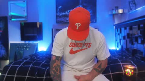 Snapshot of tommy_knuckles chatting on January 7, 2025, 1:57 pm Tommy online show from January 7, 2025, 1:57 pm