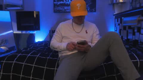 Snapshot of tommy_knuckles chatting on January 22, 2025, 1:11 pm Tommy online show from January 22, 2025, 1:11 pm