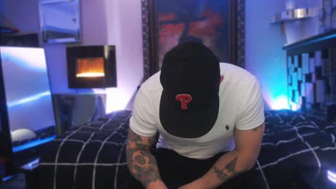 Snapshot of tommy_knuckles chatting on January 28, 2025, 3:14 pm Tommy online show from January 28, 2025, 3:14 pm