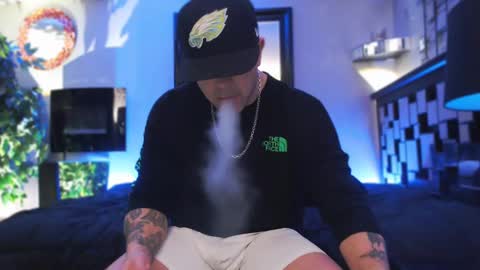 Snapshot of tommy_knuckles chatting on February 28, 2025, 8:31 am Tommy online show from February 28, 2025, 8:31 am