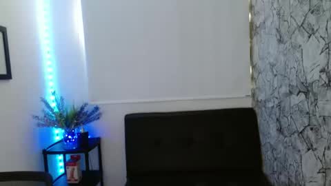 tommyandthalia online show from February 24, 2025, 6:26 pm