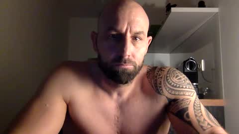 Thomas Fit online show from December 31, 2024, 5:07 pm