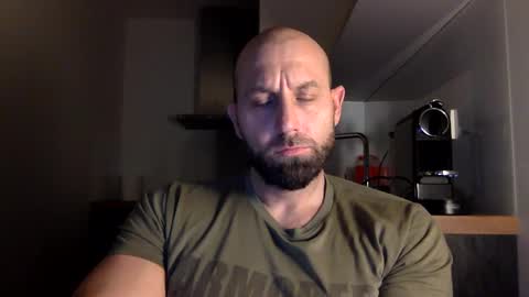 Thomas Fit online show from January 5, 2025, 9:03 pm