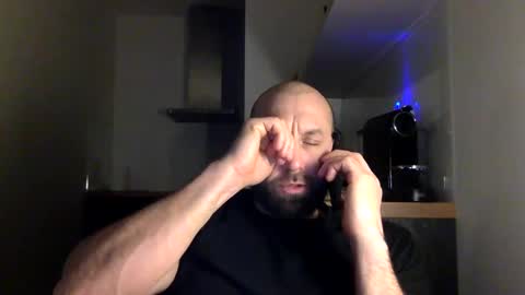 Thomas Fit online show from January 6, 2025, 8:50 pm