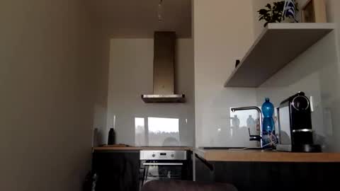 Thomas Fit online show from February 25, 2025, 11:41 am