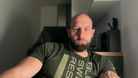 Thomas Fit online show from October 4, 2025, 9:13 pm