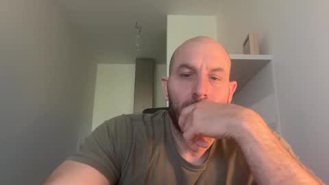 Thomas Fit online show from October 15, 2025, 6:35 am