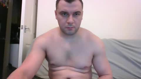 tommyy19901 online show from March 8, 2025, 9:08 pm