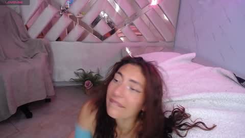 leyla  online show from December 20, 2024, 9:32 am