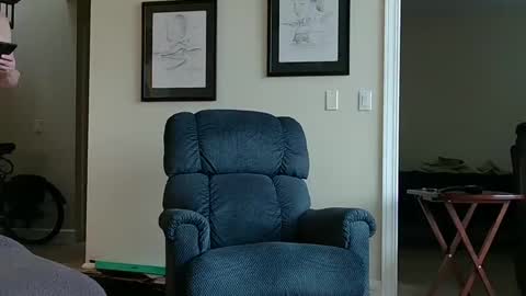 Thomas online show from February 9, 2025, 11:46 pm