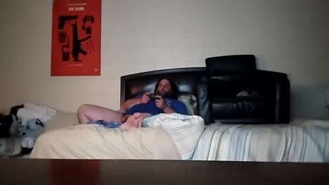 tomthebomb347 online show from January 1, 2025, 7:09 am