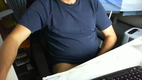 Tom online show from October 27, 2025, 1:37 pm