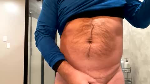 tomusa2 online show from December 2, 2025, 2:39 am