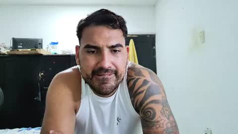 Snapshot of tomy_johnson2 chatting on June 20, 2026, 6:44 pm Tomas jhonson online show from June 20, 2026, 6:44 pm