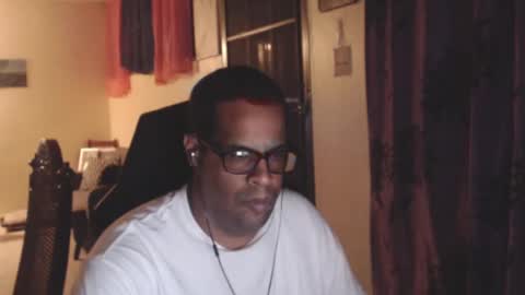 Antonio online show from October 21, 2025, 2:12 am