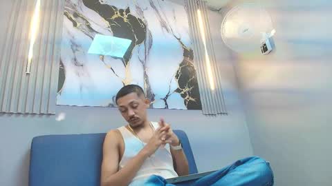 TONY online show from November 28, 2025, 7:38 pm