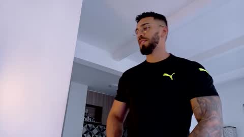 tony muscle1 online show from January 11, 2026, 9:09 pm